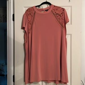 NWOT Torrid size 5 peach blouse with lace detail